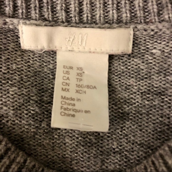 H&M Gangasta Wrapper Sequin Pug Ugly Xmas Sweater - Picture 6 of 10